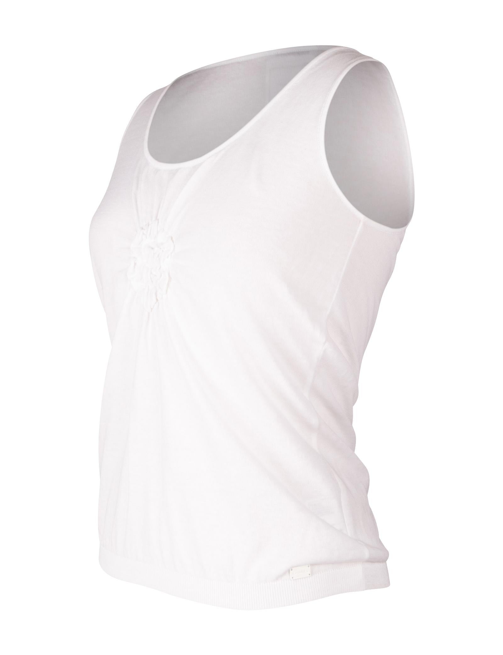 Chanel 03C Top Camellia Knit Sleeveless Shell White 42 / 8 In Excellent Condition In Miami, FL