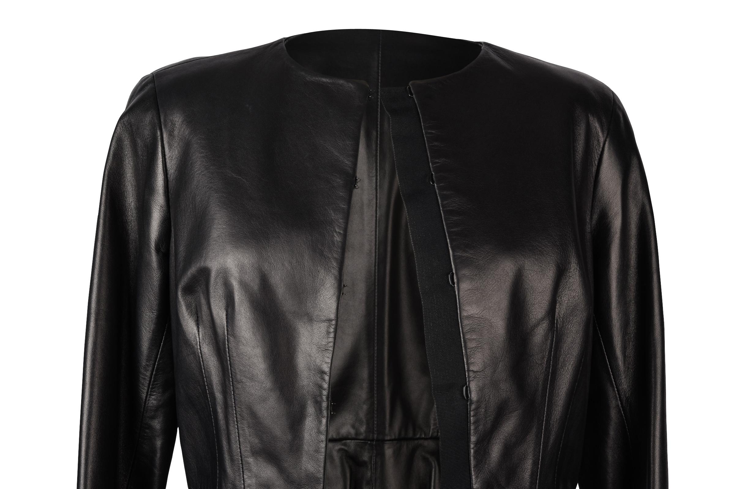 Carolina Herrera Jacket Peplum Black Lambskin Leather Feather Light 8 mint In Excellent Condition In Miami, FL