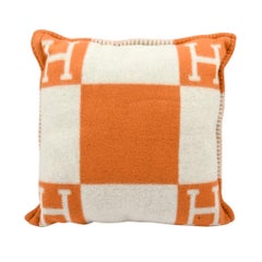 Coussin Hermès Avalon I PM Signature H Orange Throw Pillow Cushion