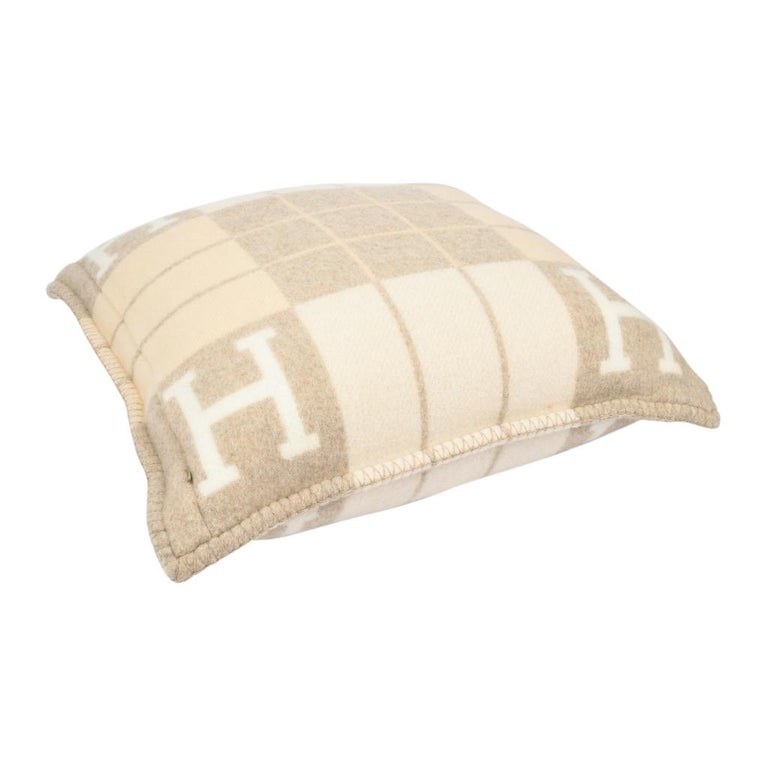 Hermes Cushion Avalon III PM Signature H Coco and Camomille Throw