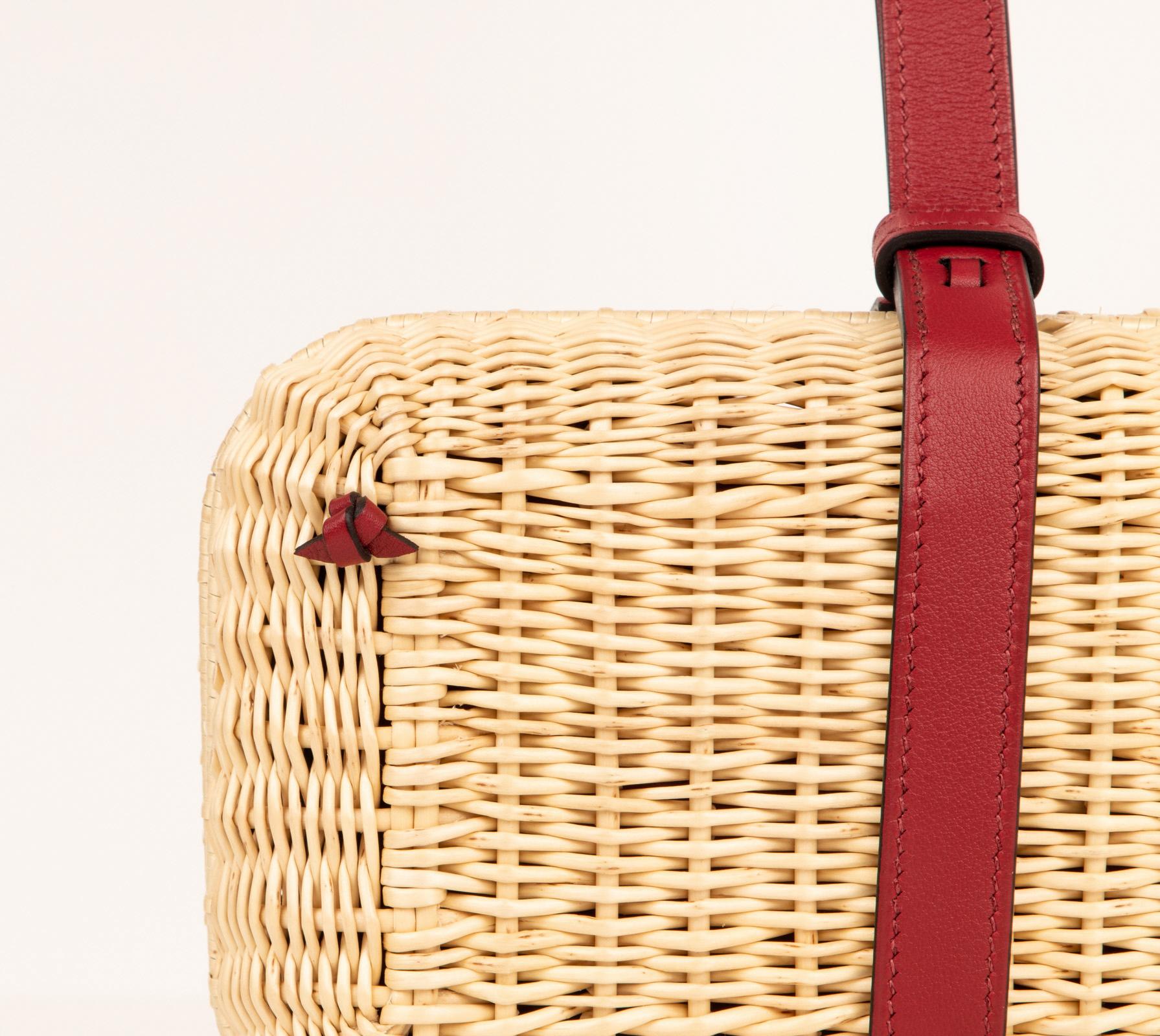 coach rogue 20 wicker