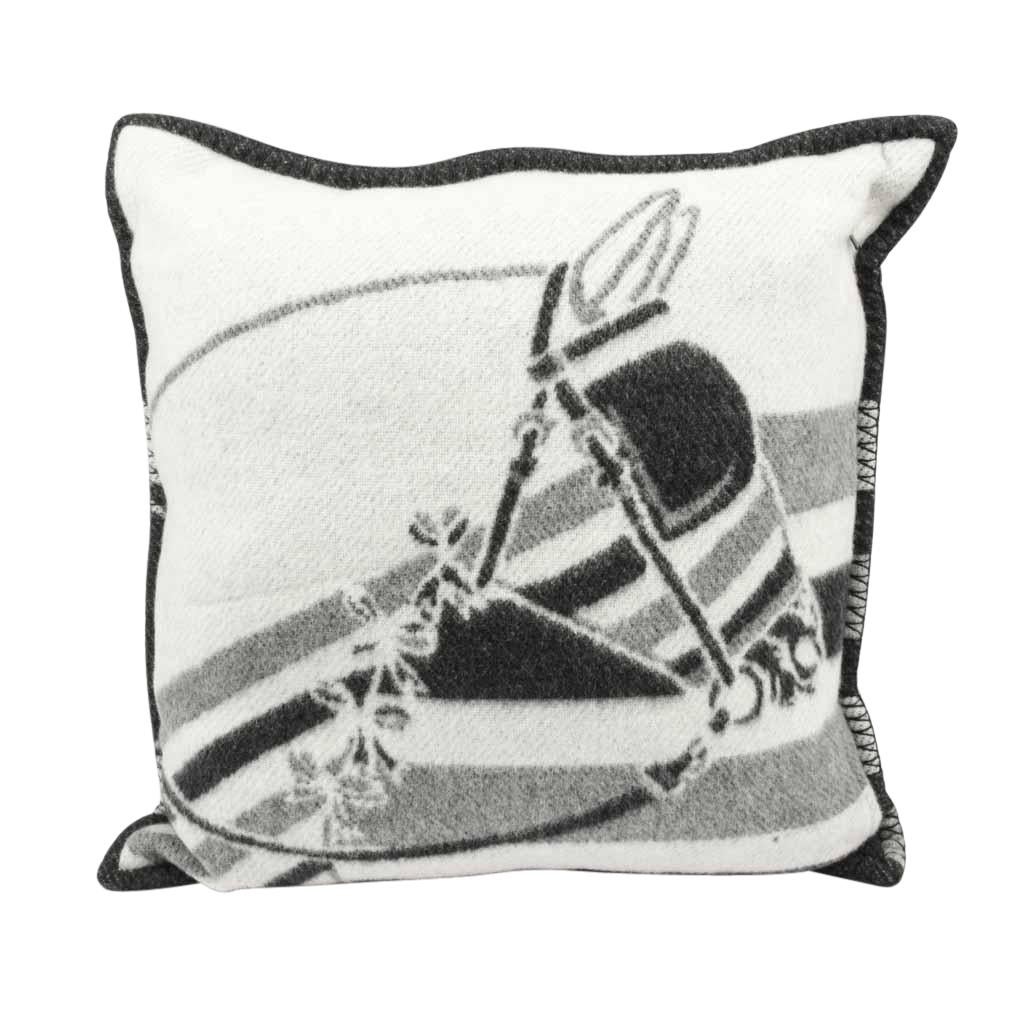 Hermes Limited Edition Pillow Couvertures Nouvelles Gris Fonce Throw Cushion