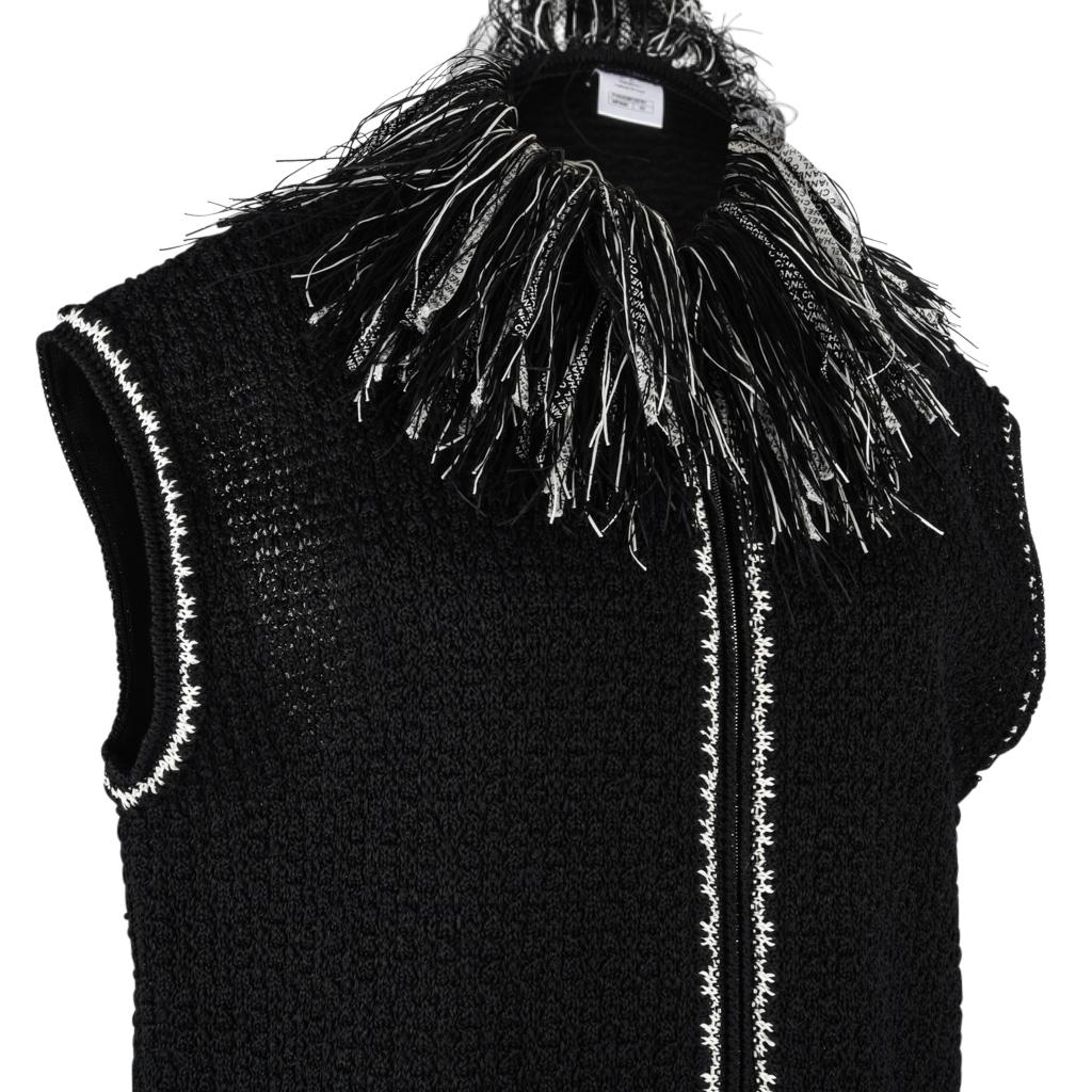 Chanel 14S Vest Black Tweed Fringed Zip Front 42 / 12 In New Condition In Miami, FL