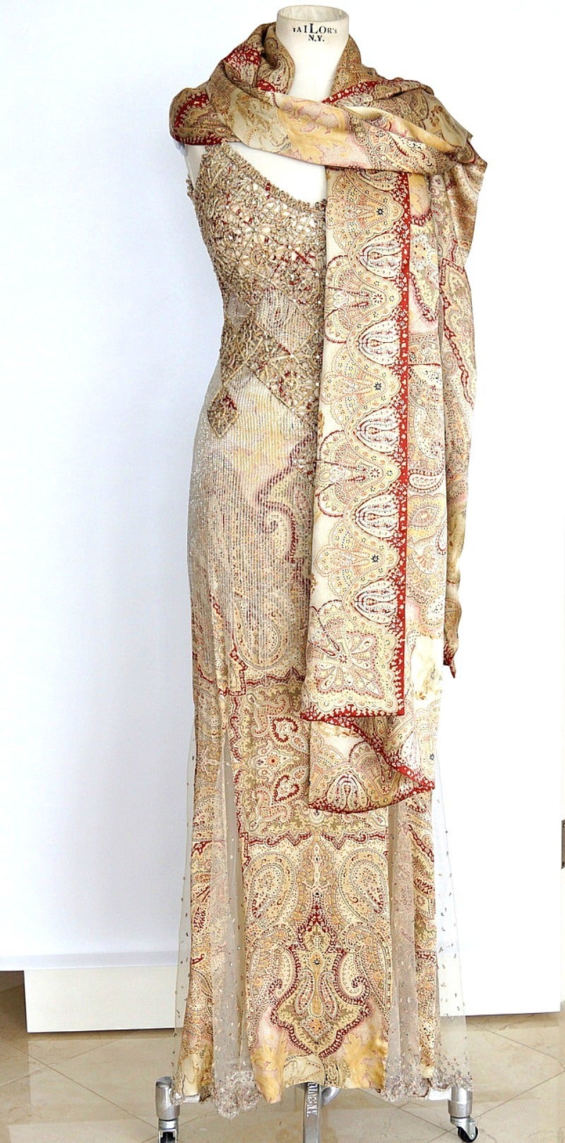 BADGLEY MISCHKA gown STUNNING dtls fabric beading w/ shawl India Motif 6 1