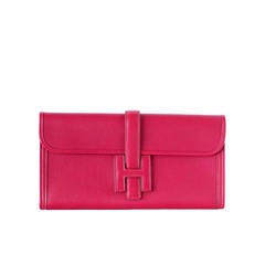HERMES JIGE Elan Rubis Red Clutch Bag Swift
