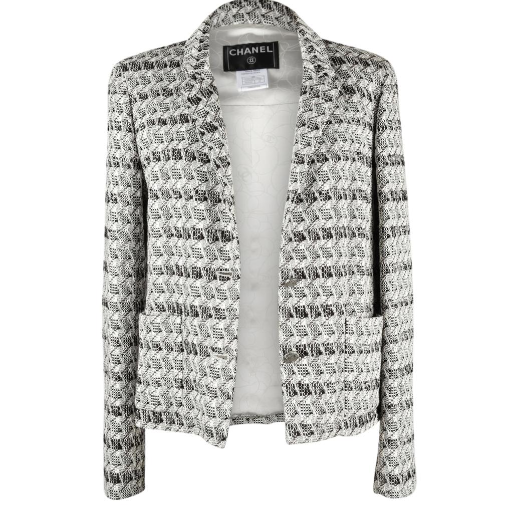 Chanel Jacket 05P Tweed Subtle Silver Thread 44 / 10 4