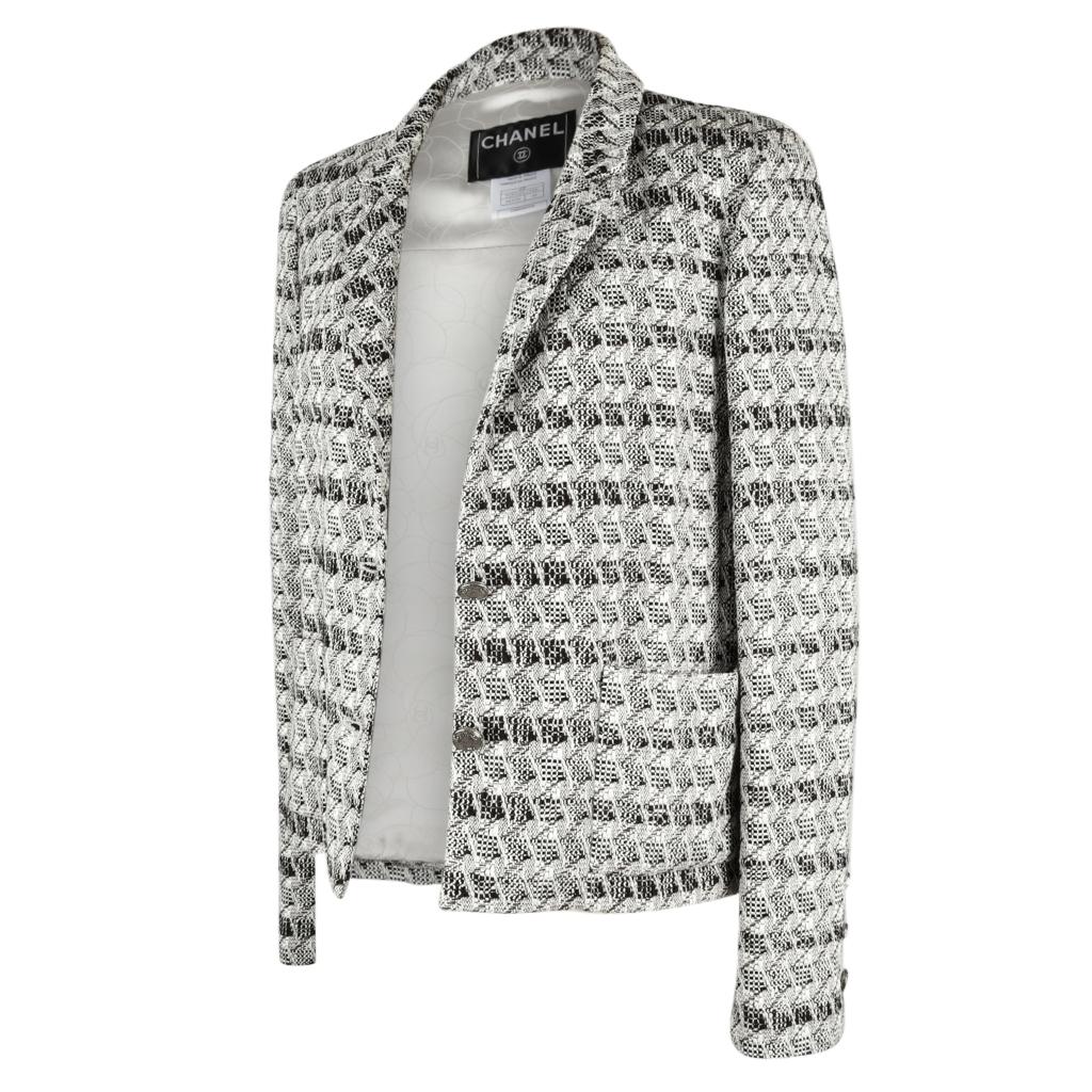 Women's Chanel Jacket 05P Tweed Subtle Silver Thread 44 / 10