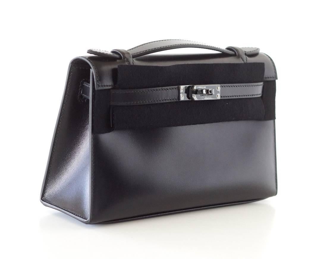 HERMES Kelly Pochette Edición Limitada Muy Raro SO NEGRO Caja Cuero Nuevo Negro