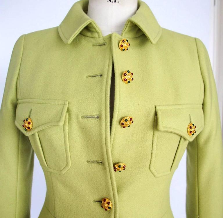 Women's CHANEL 96A Jacket Exquisite Cabochon Jeweled Buttons Wool 36 / 4
