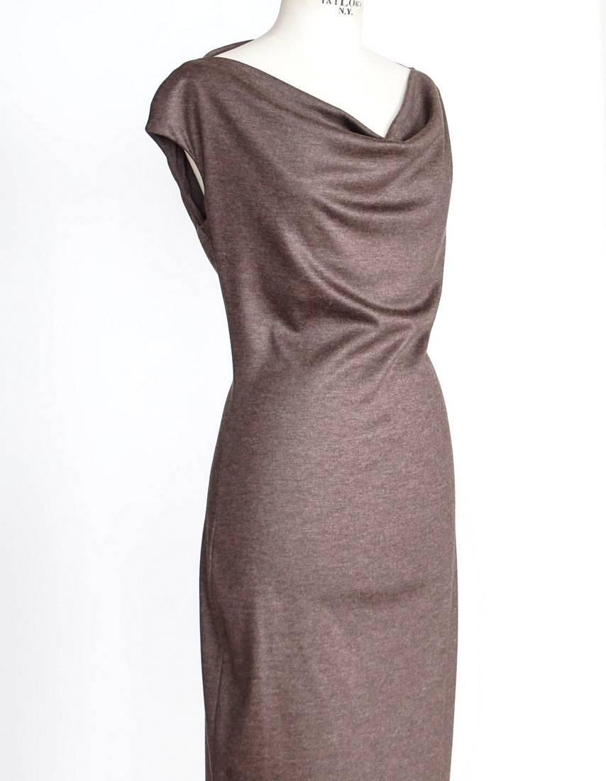 Guaranteed authentic DSquared 2 brown sheath style shaped dress.
Subtle heathered brown sleeveless with soft drape at neckline.
Boatneck pull on dress.
Fabric is wool.
NEW or NEVER WORN
final sale

SIZE L

DRESS MEASURES: 
LENGTH  43"
UNDERARM