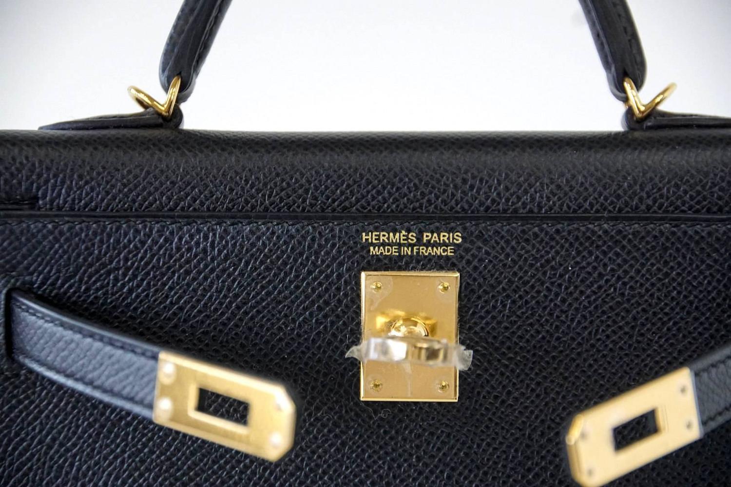 HERMES KELLY 20 Mini Kelly II Limited Edition Black Epsom Gold Hardware