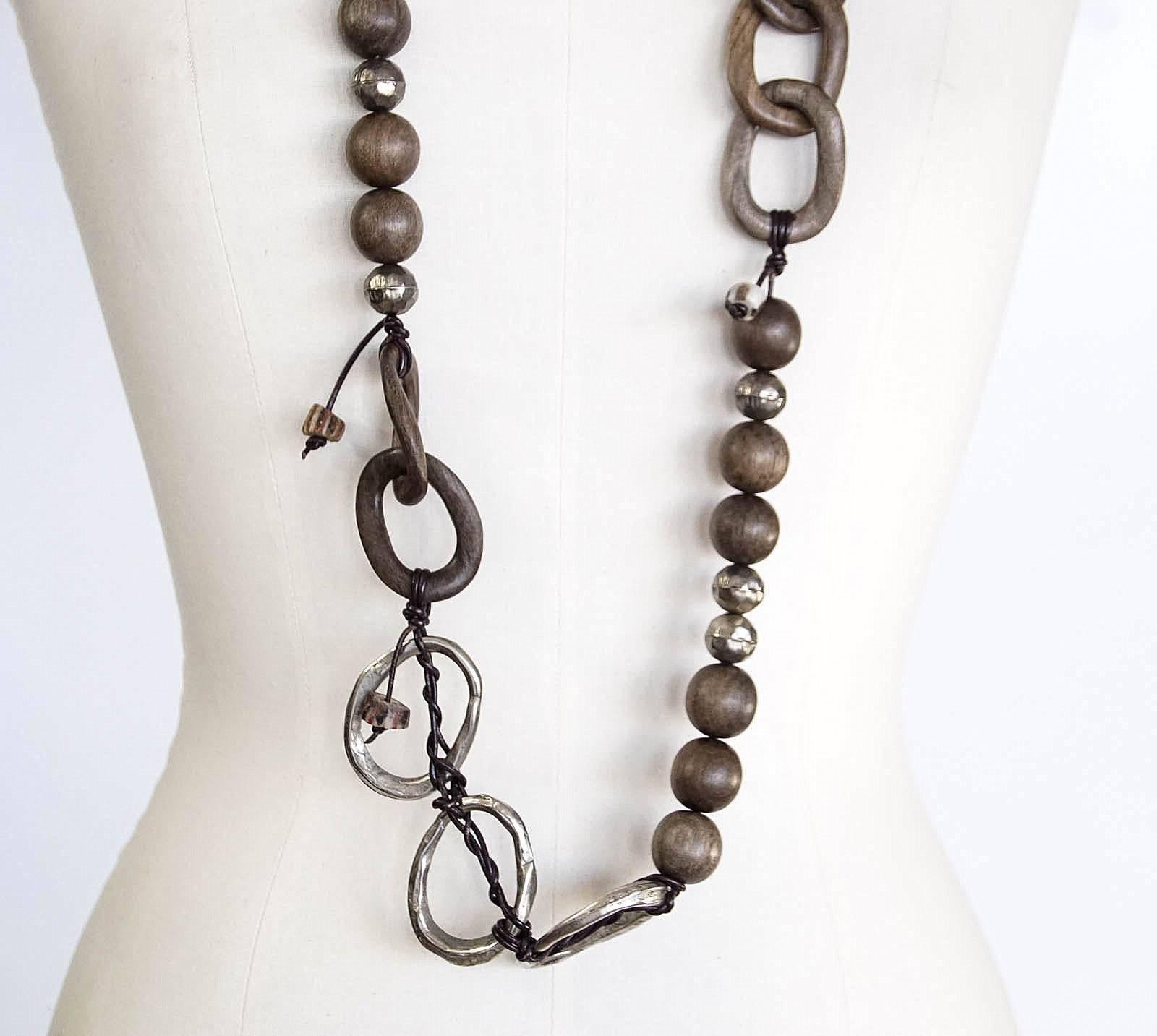 HENRY BEGUELIN Necklace Bold Wood and Distressed Metal  3