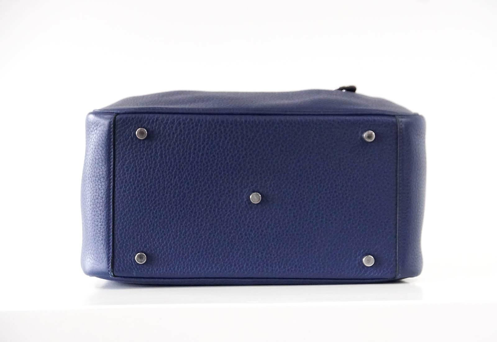 HERMES 30 Lindy Jewel Toned Sapphire Blue Clemence Palladium Hardware 2