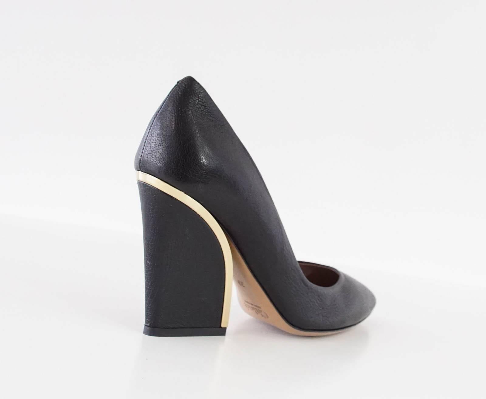 Gray CHLOE Shoe Bold Block Heel Gold Detail Black Leather 39 / 9  new