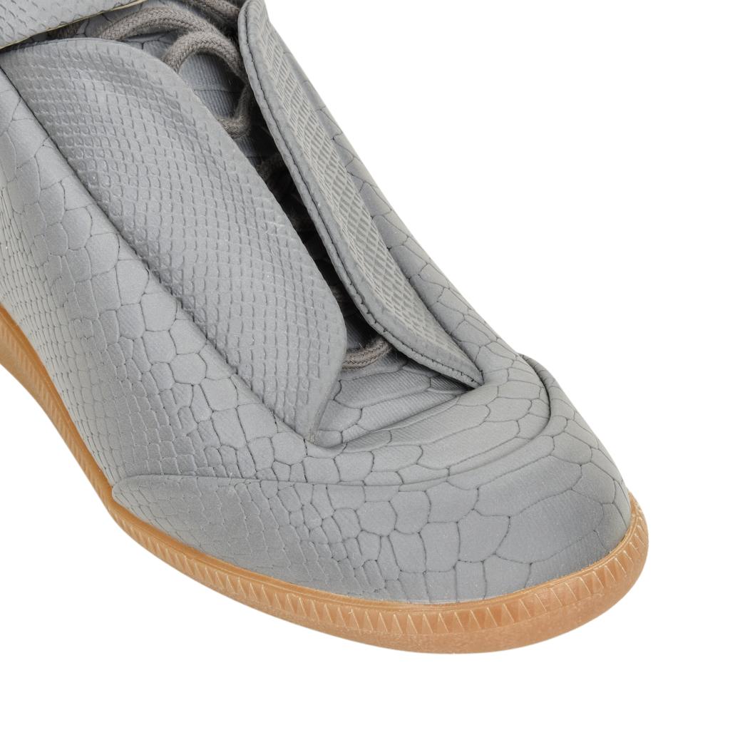 Maison Martin Margiela Men's Reflective Gray High Top Sneaker  43/10 In New Condition In Miami, FL