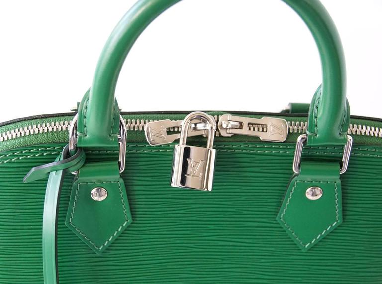 Louis Vuitton Epi Electric Alma PM - Green Handle Bags, Handbags -  LOU524514