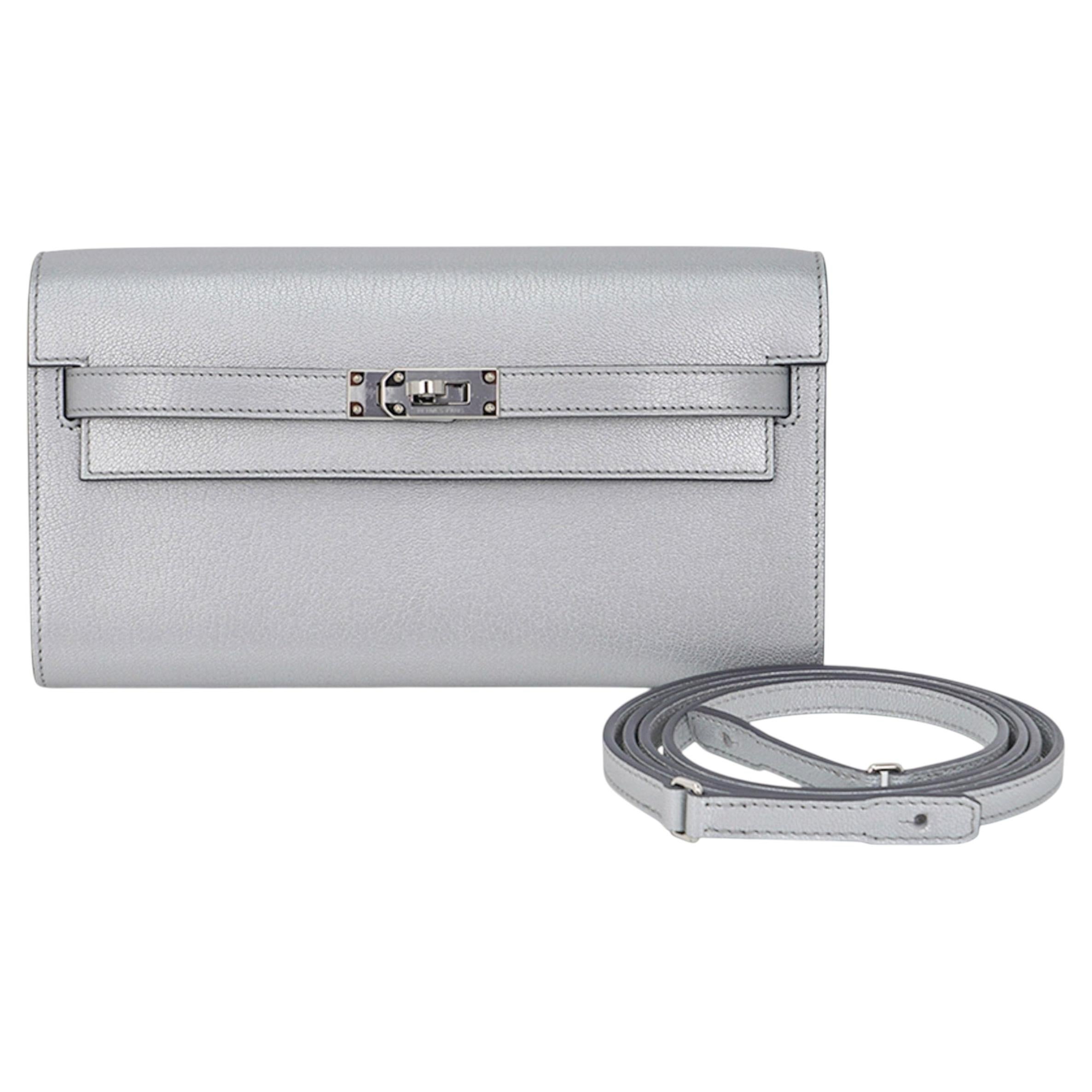 Hermes Kelly Classique To Go Geldbörse, silbermetallic, Ziegenleder, Chamkilight, selten
