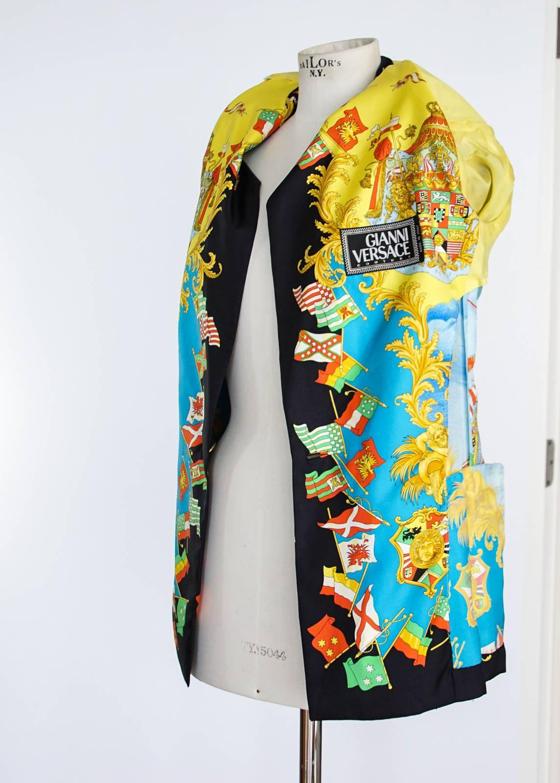 Gianni Versace Couture Jacket Exceptional Vintage Scarf Print  38 / 4 3