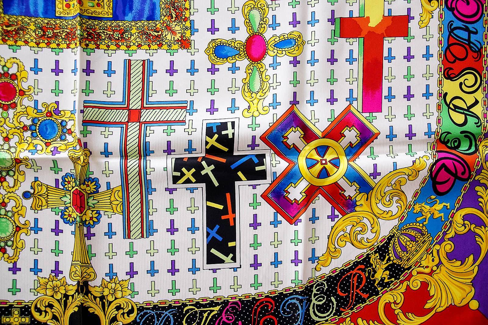 Gianni Versace Atelier Vintage Scarf Silk Rich Cross Motif  New 5