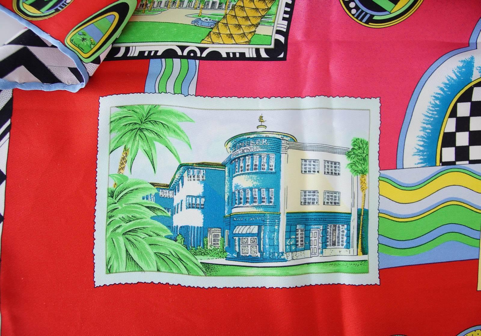 Women's Gianni Versace Atelier Scarf Rich Miami Beach Motif  New