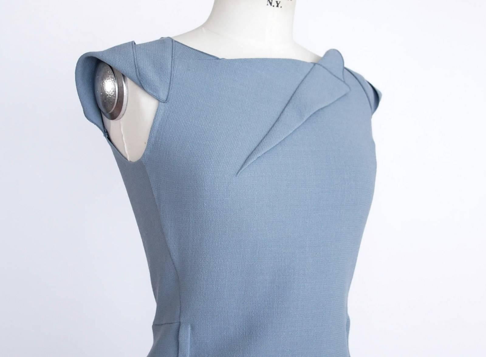 Roland Mouret Dress Blue Gray Exceptionally Styled  8 In Excellent Condition In Miami, FL