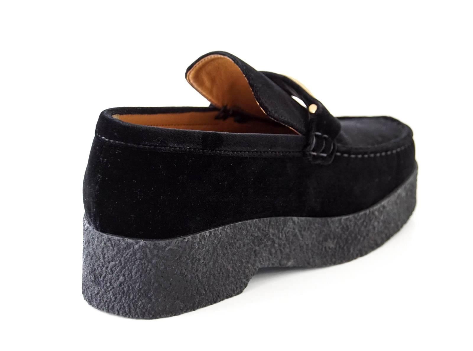 Celine Shoe Sleek Black Velvet Platform Loafer  39 / 9  New In New Condition In Miami, FL