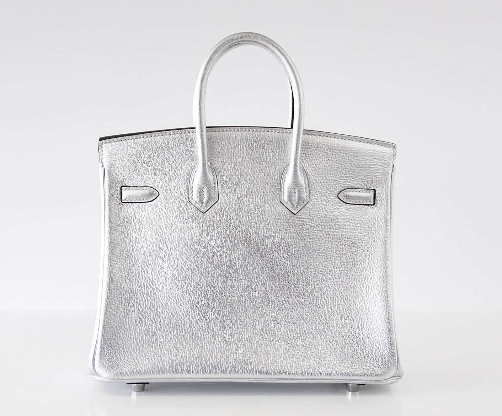 Women's Hermes Birkin 25 Ultra Rare Metallic Silver Chevre Palladium Hardware