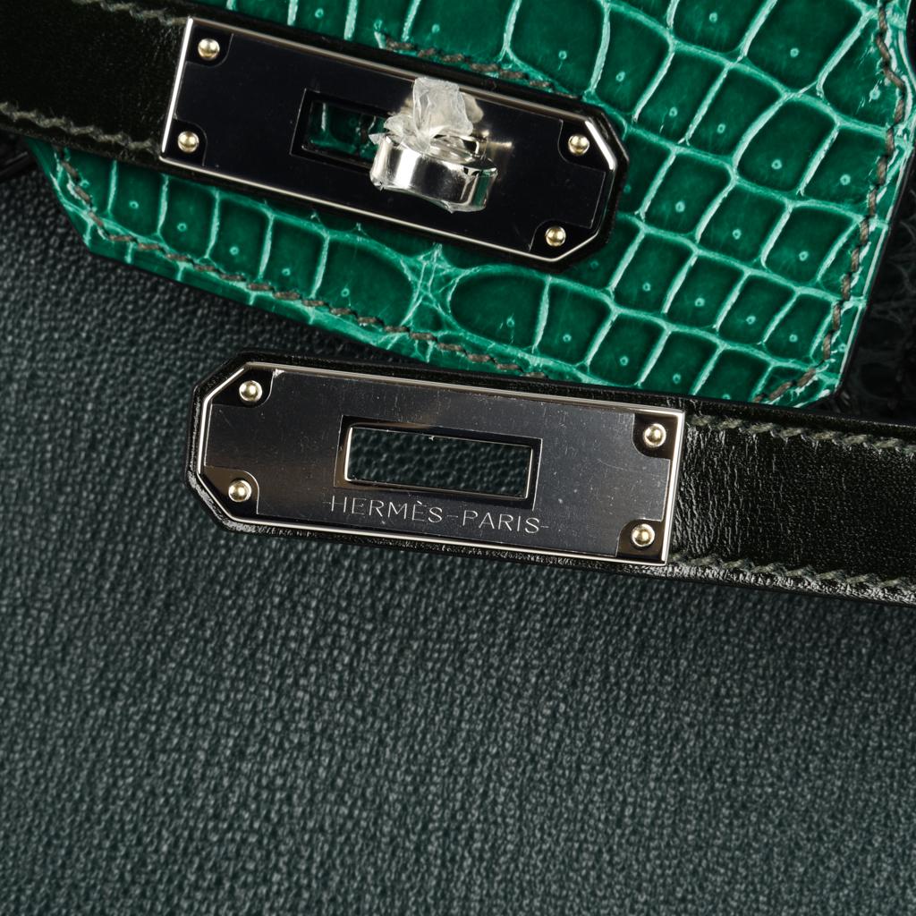 Hermes Birkin 30 Bag Limited Edition Camouflage Emerald Green Crocodile In New Condition In Miami, FL