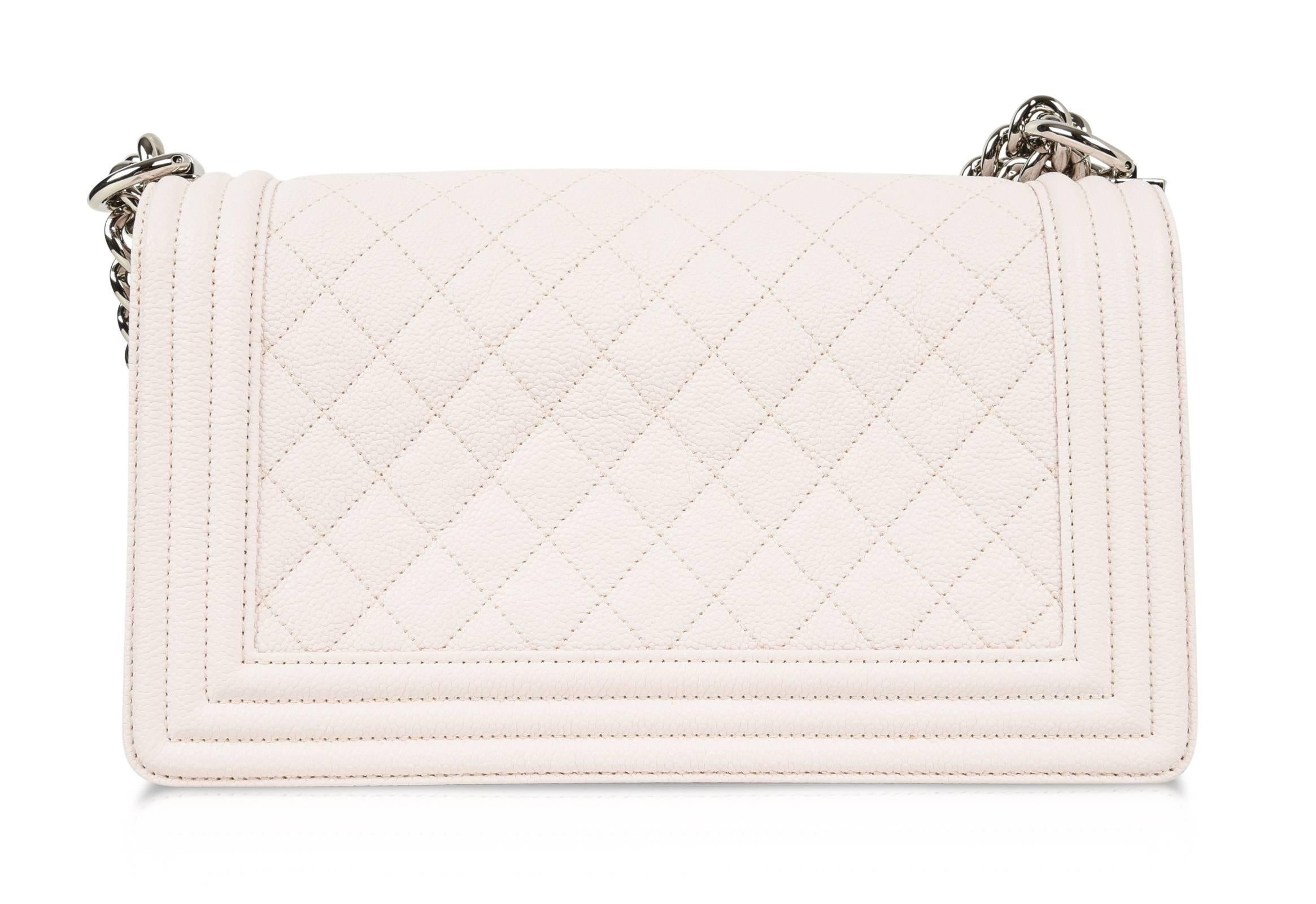Chanel Bag White / Nude Quilted Caviar Medium 6