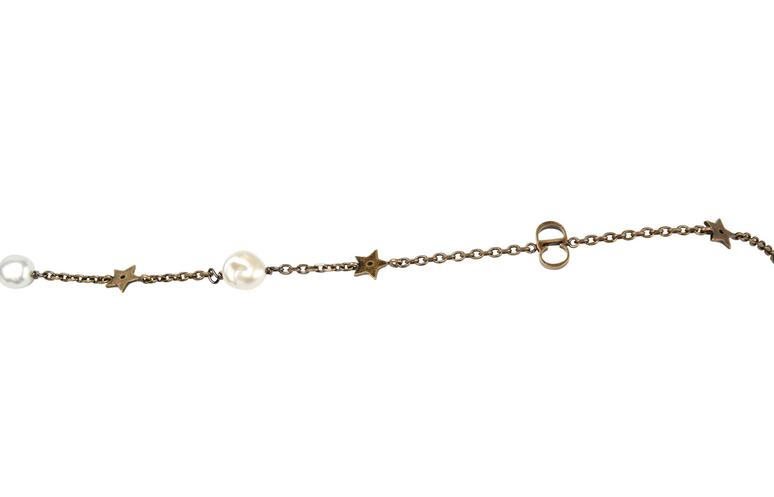 Christian Dior Collier lariat Y avec perles et logo en forme d'abeille, neuf dans sa boîte en vente 5