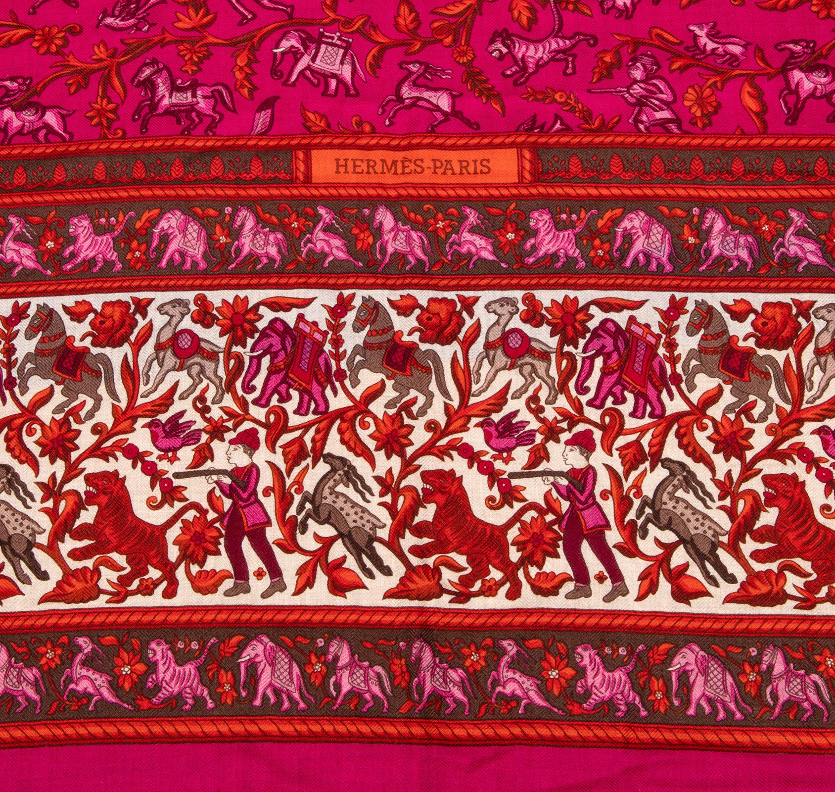 Hermes GM Shawl Chasse en Inde Fuchsia Pink Cashmere Silk Vintage 1