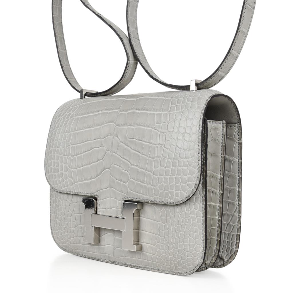 Hermes Constance Tasche 18 Gris Perle Matte Alligator Palladium Neu w/Kasten im Zustand „Neu“ im Angebot in Miami, FL