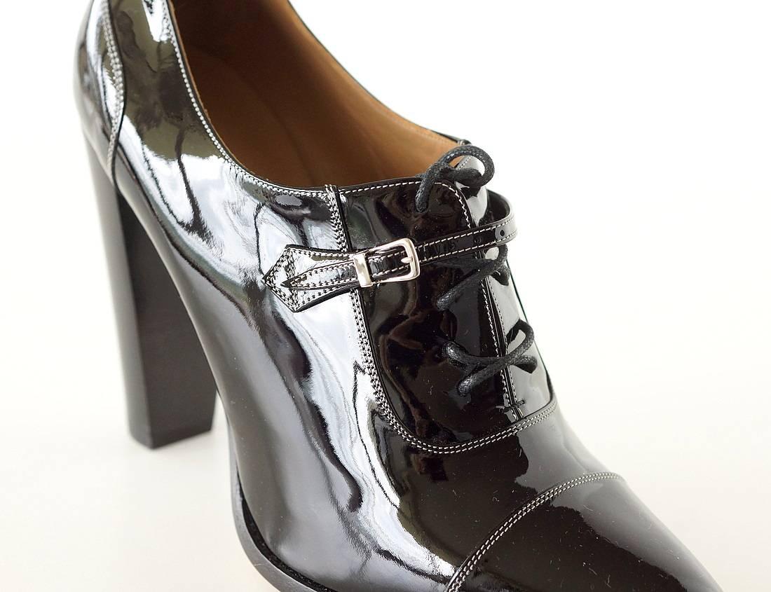 Black Hermes Shoe Lace Up Pump Booty Style Hardware Details 38.5  / 8.5 New