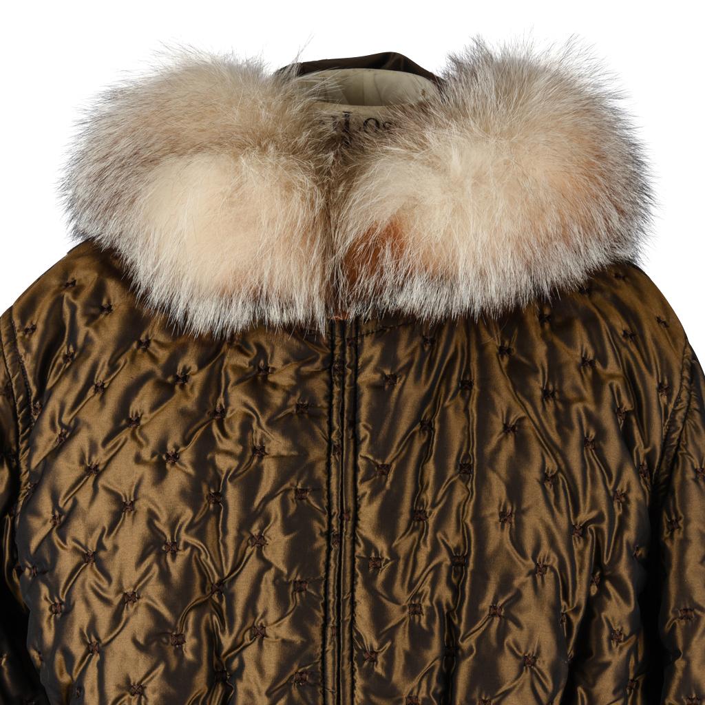 Hermes Jacke Vintage schillernde gesteppte Parka Lush Fox Hoodie Trim 6 im Zustand „Hervorragend“ im Angebot in Miami, FL