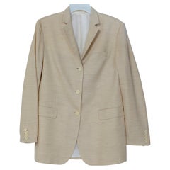 Ladies Kiton Single-Breasted Light Beige Three-Button Cashmere and Silk Blazer