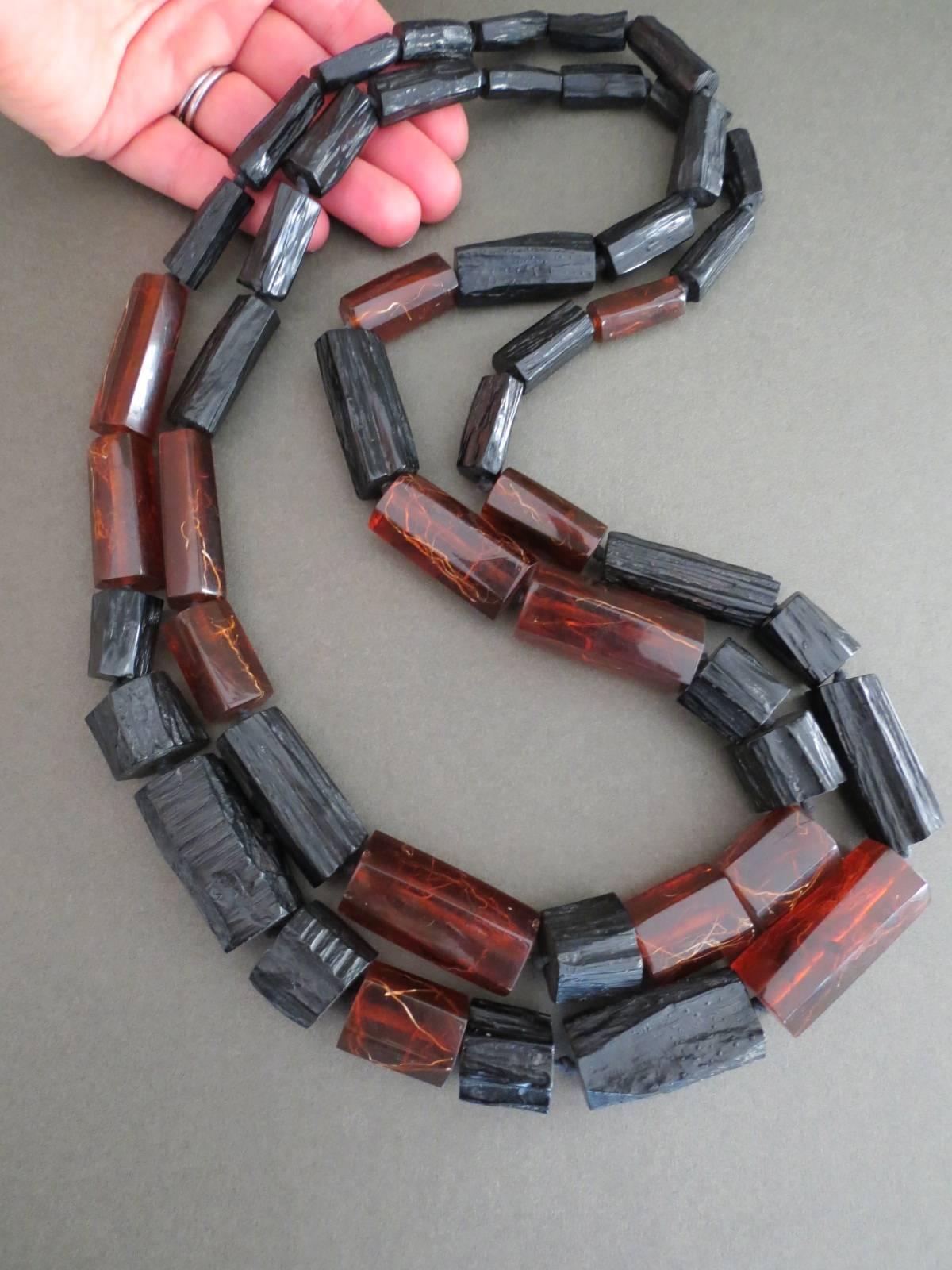 Danish Monies Gerda Lynggaard Pressed Amber Lucite Necklace In Excellent Condition In Hove, GB