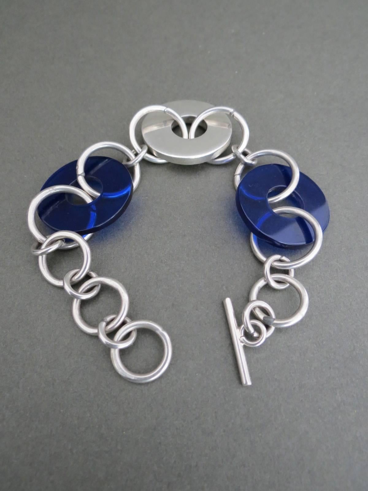Women's Mid Century Modernist Silver Lucite Bracelet Tego & Co For Sale