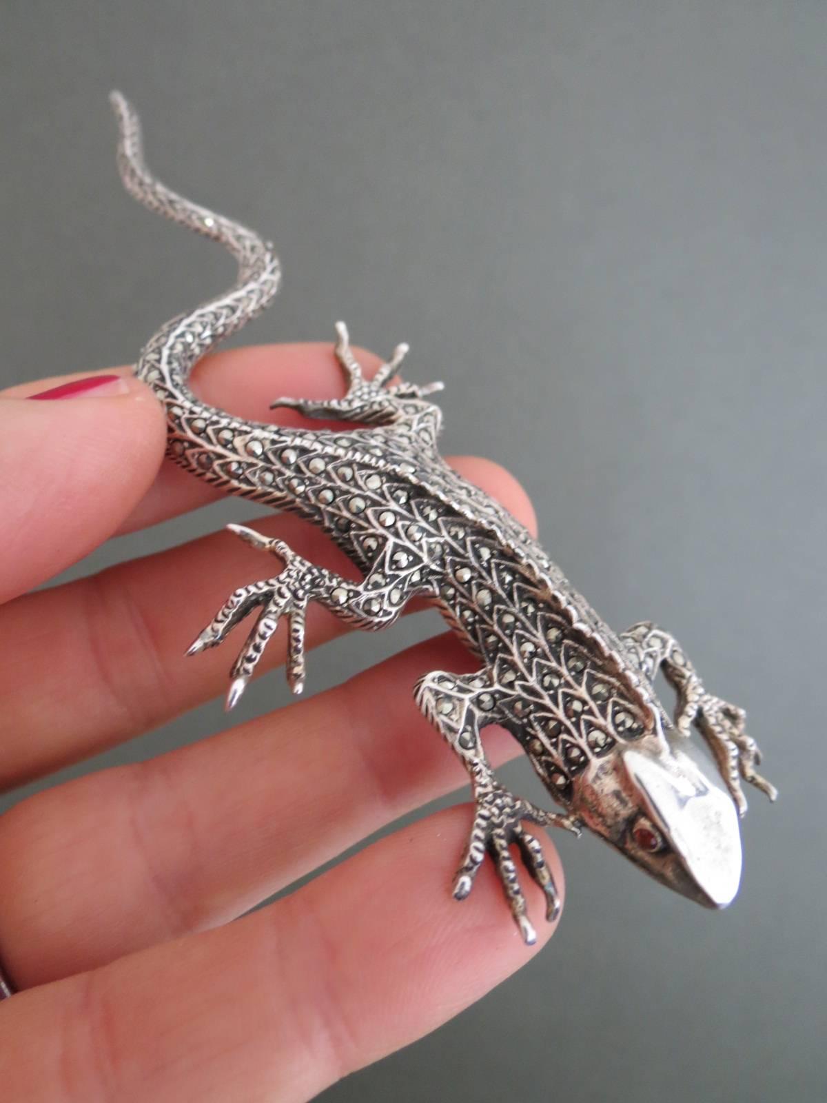 Art Deco Silver Marcasite Garnet Large Lizard Salamander Brooch  In Good Condition In Hove, GB