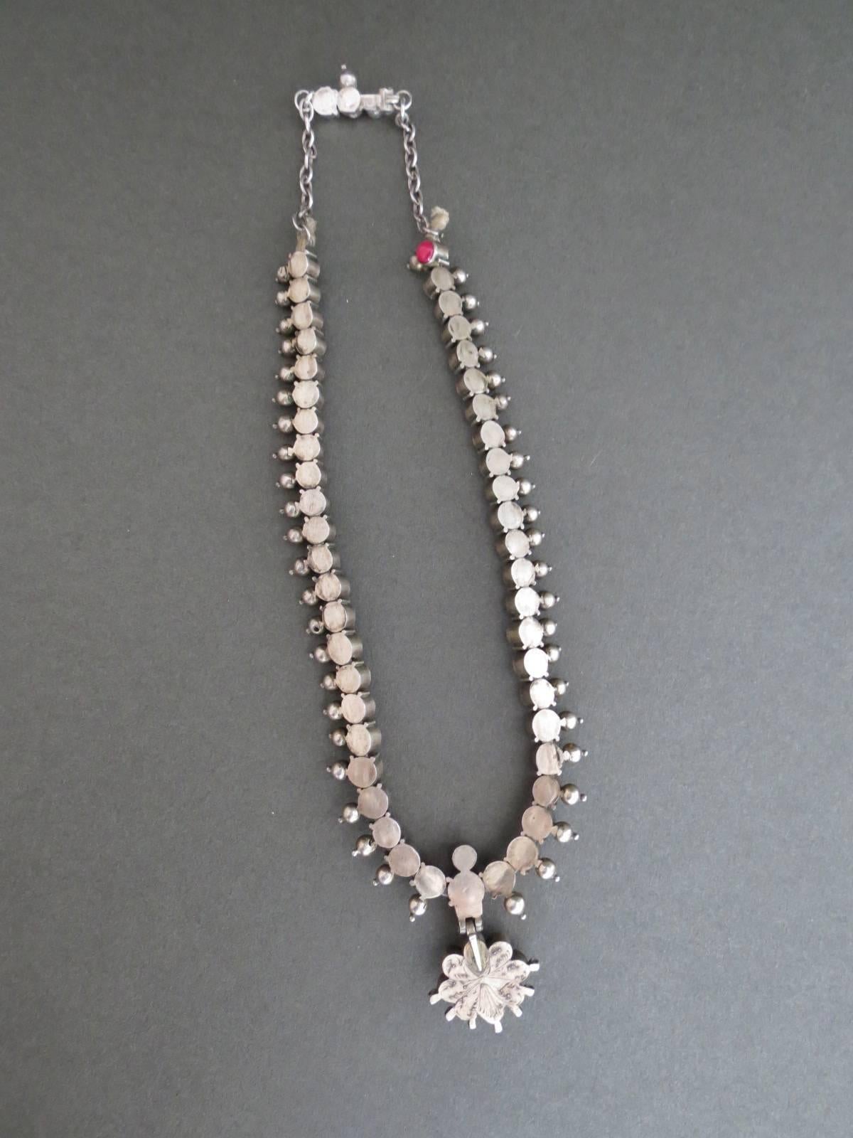 Vintage Indian Silver Ruby and Quartz Choker Necklace For Sale 3