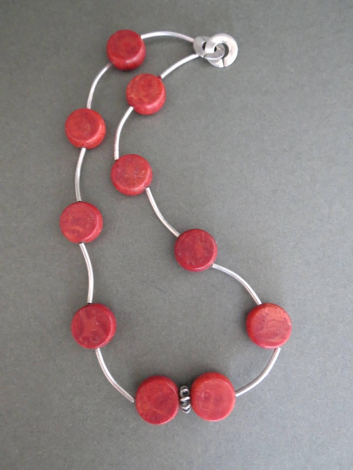 Vintage Danish Mid Century Modernist Coral Silver Choker Necklace  In Good Condition For Sale In Hove, GB