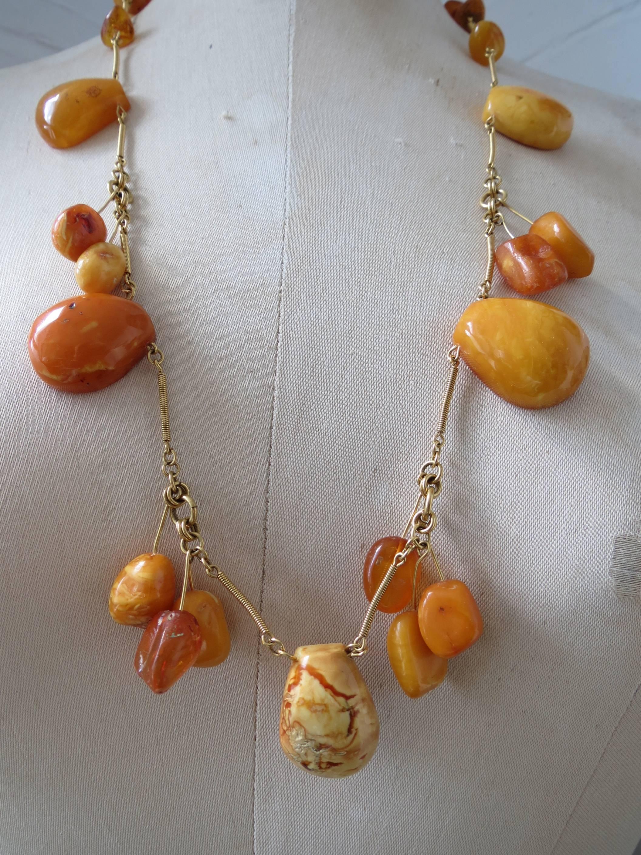 Vintage Natural Baltic Butterscotch Egg Yolk Amber Beads Necklace For Sale 4