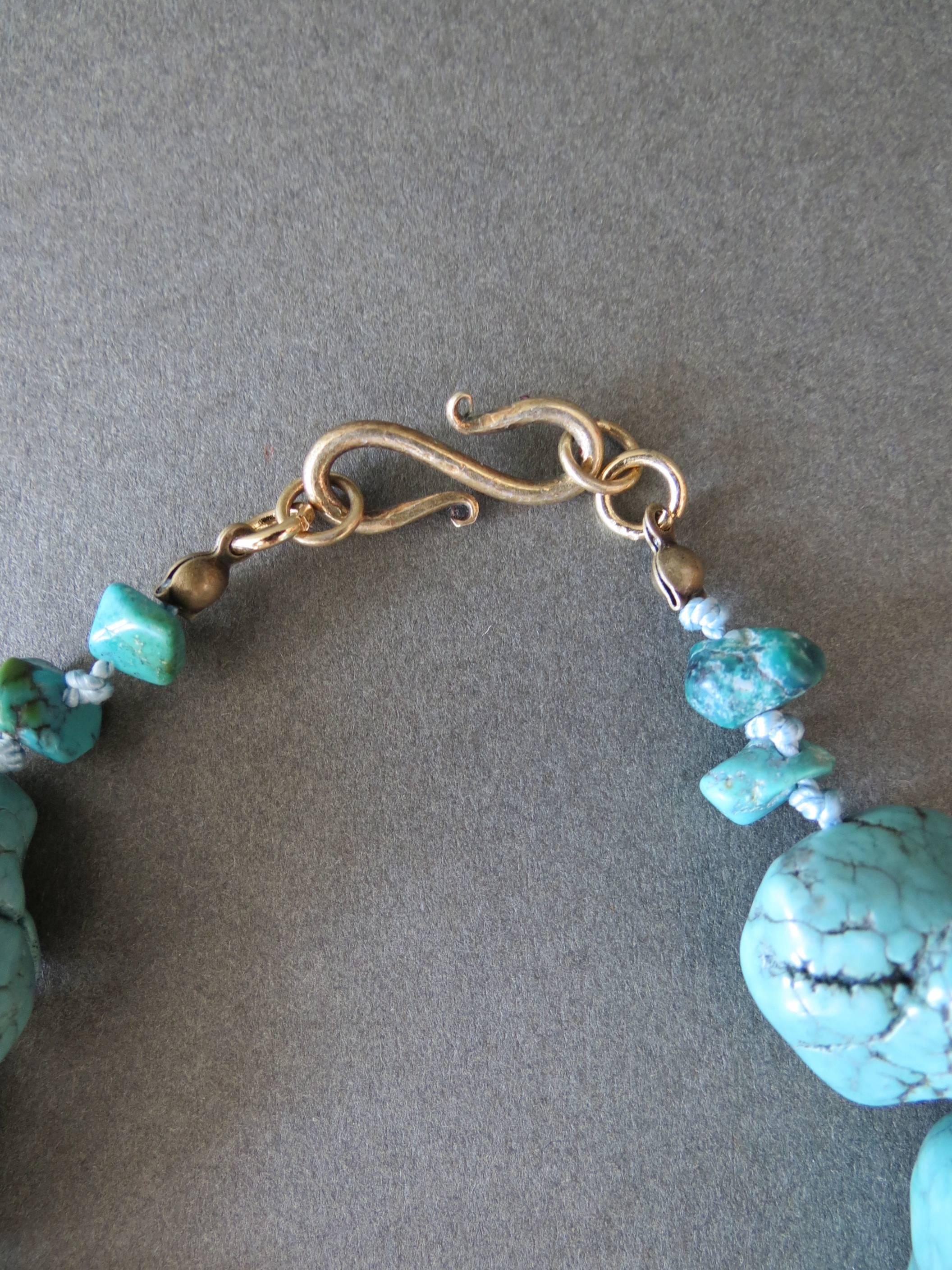 Vintage Turquoise Nugget Bead Necklace with Sterling Silver Details For Sale 5