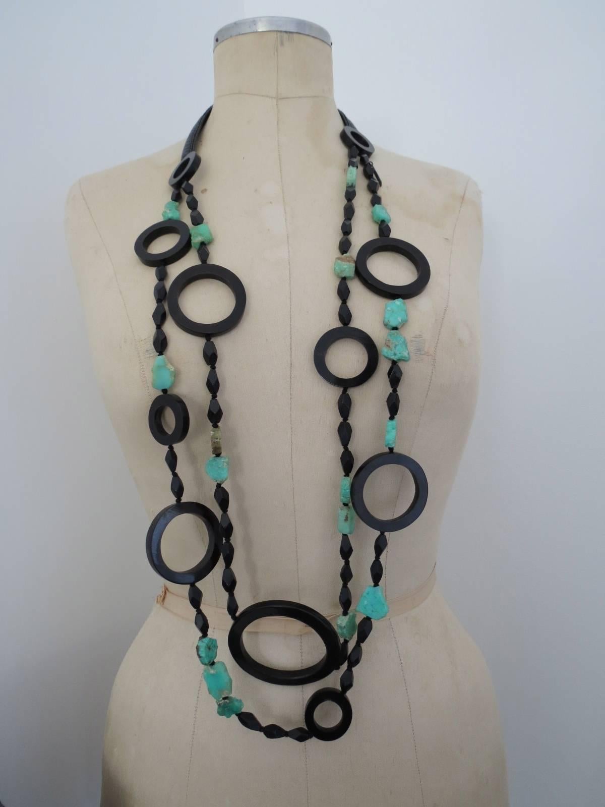 This is lovely Danish Monies bovine horn turquoise necklace designed by Gerda Lynggaard . The necklace is signed and labelled.
Item Specifics
Length: 120cm (approx 47.00
