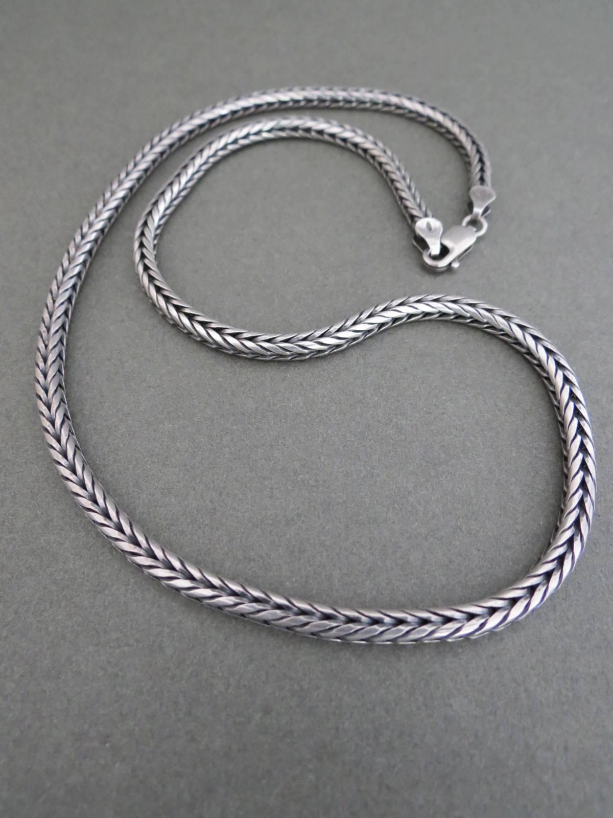 snakeskin chain