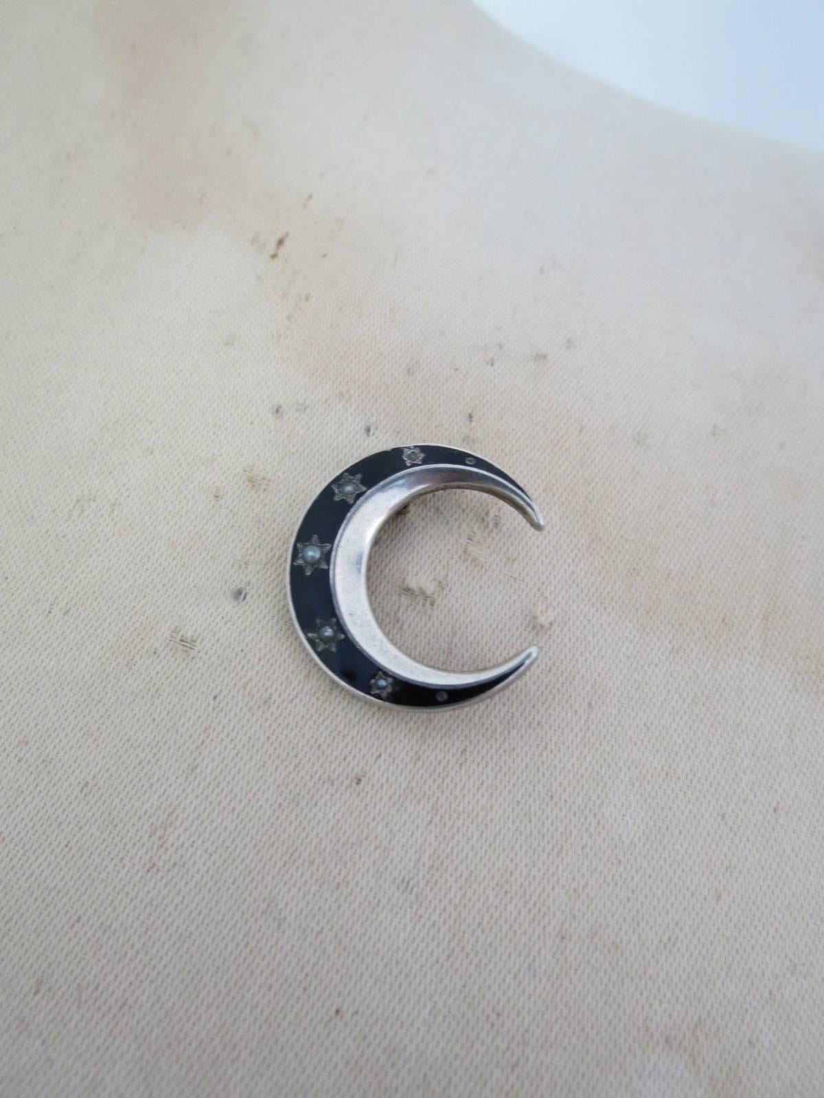 Victorian Silver Crescent Moon Enamel Seed Pearl Brooch For Sale 3