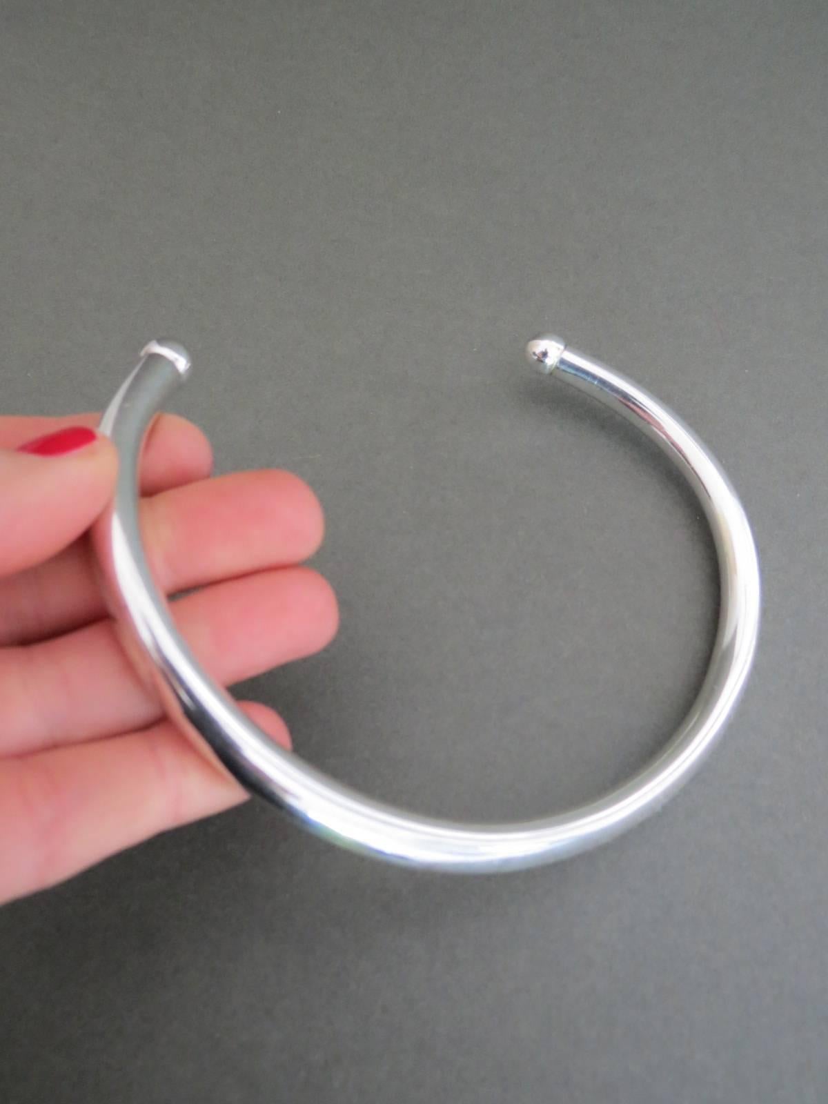 Vintage Danish Silver Choker Necklace .
Item Specifics
Inner Width: 11.5cm (approx 4.50