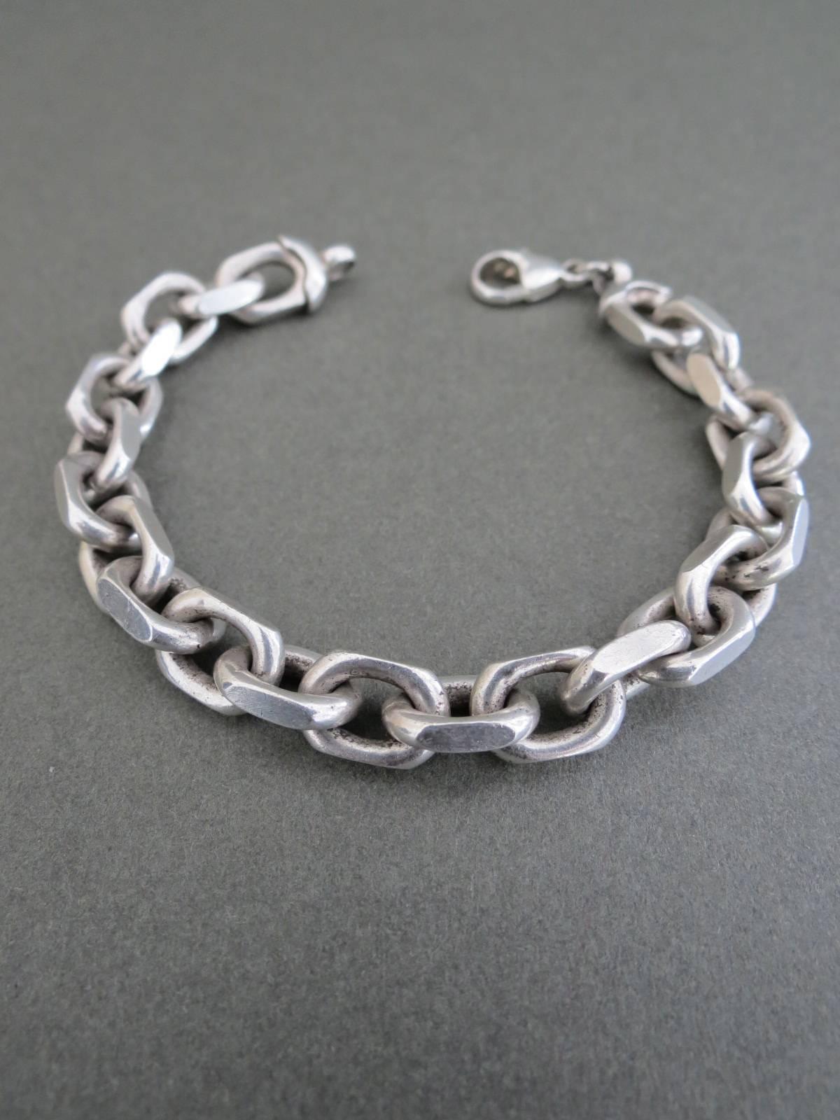 This is lovely Danish silver link chain bracelet.
Item Specifics
Length: 21cm (approx 8.00