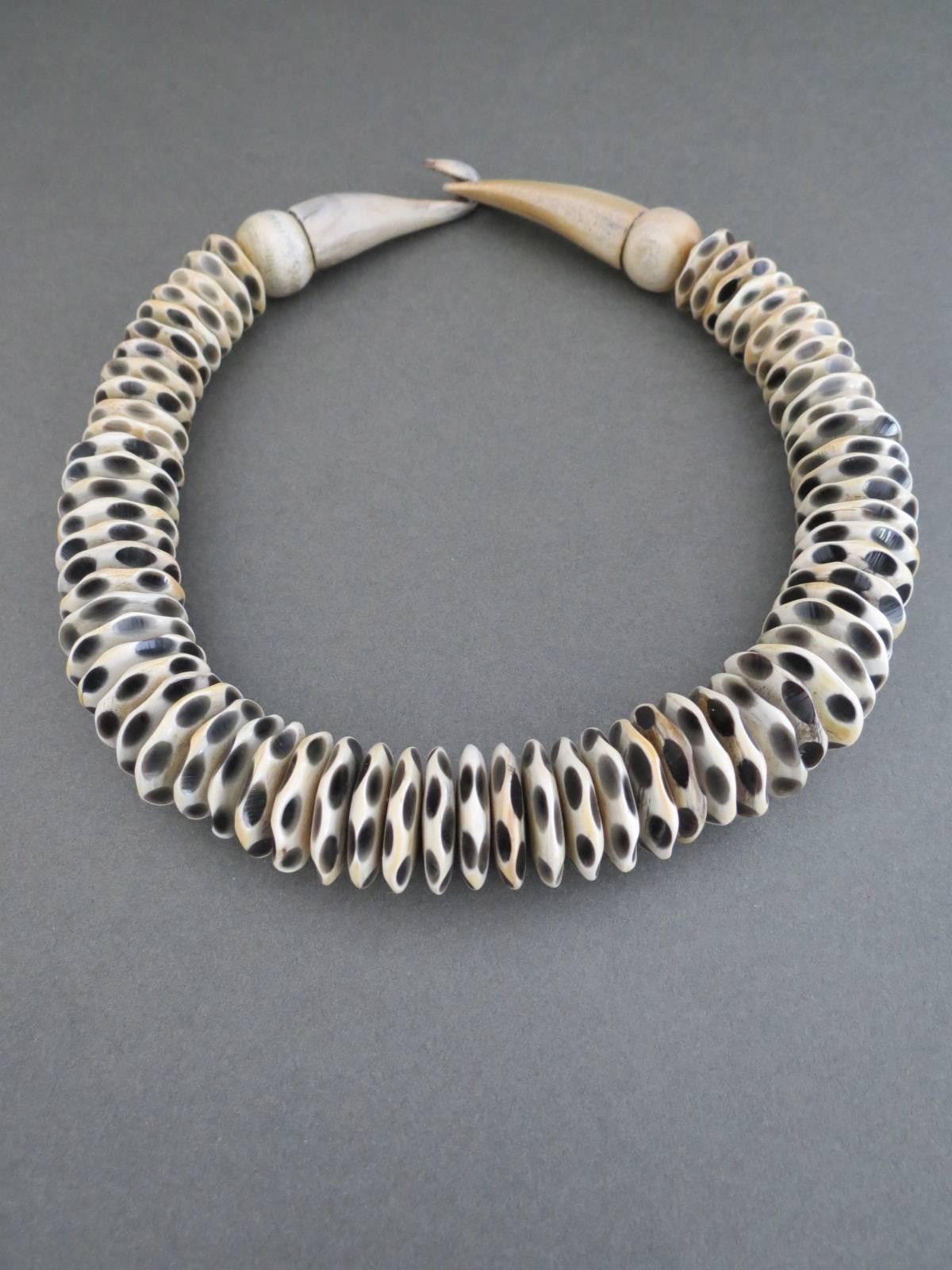 This is lovely Danish Monies necklace designed by Gerda Lynggaard .
Item Specifics
Length: 53cm (approx 20.50