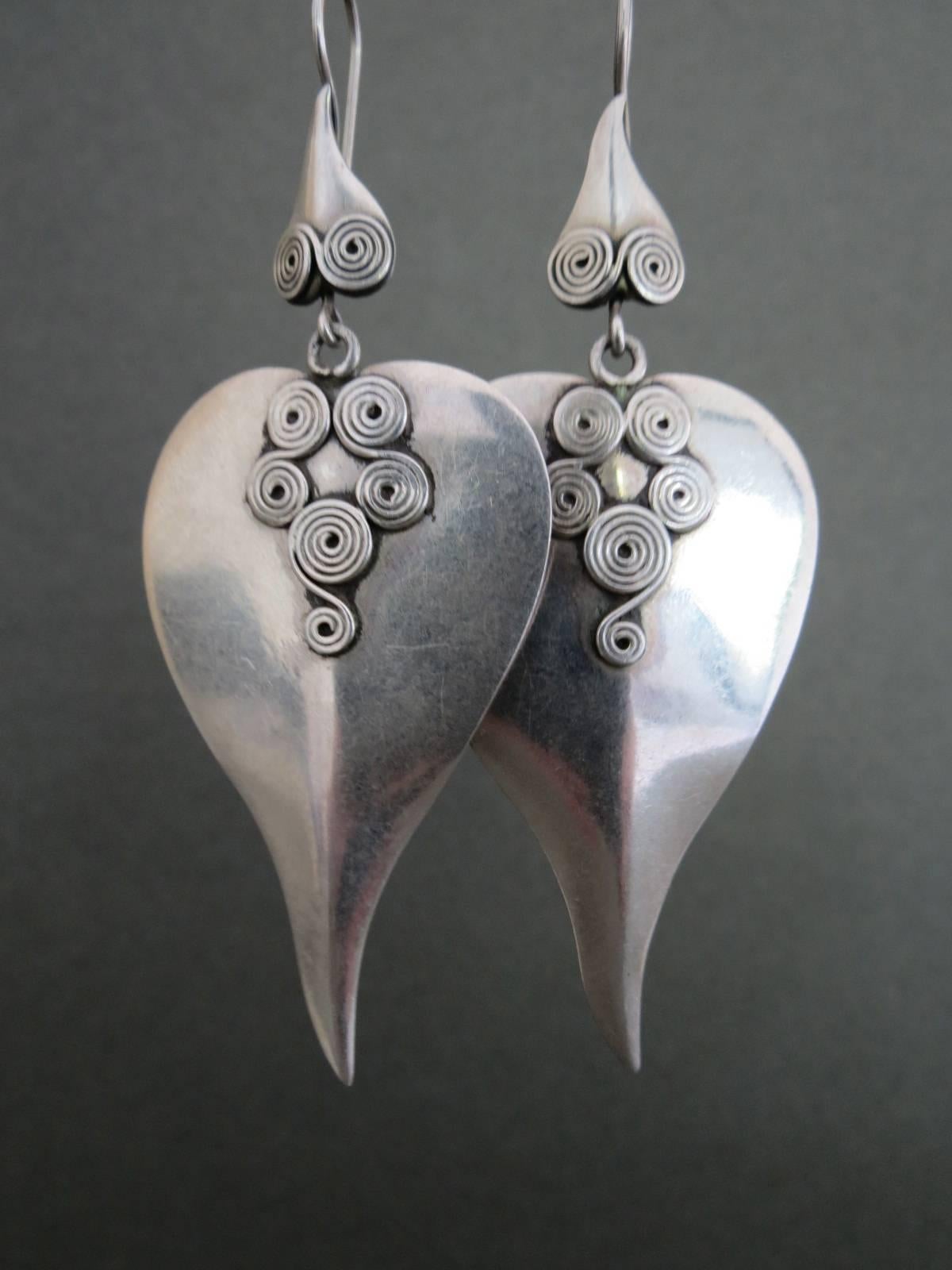 This vintage set of Danish silver earrings would be lovely addition to your collection.
Item Specifics
Height: 8cm (approx 3.00