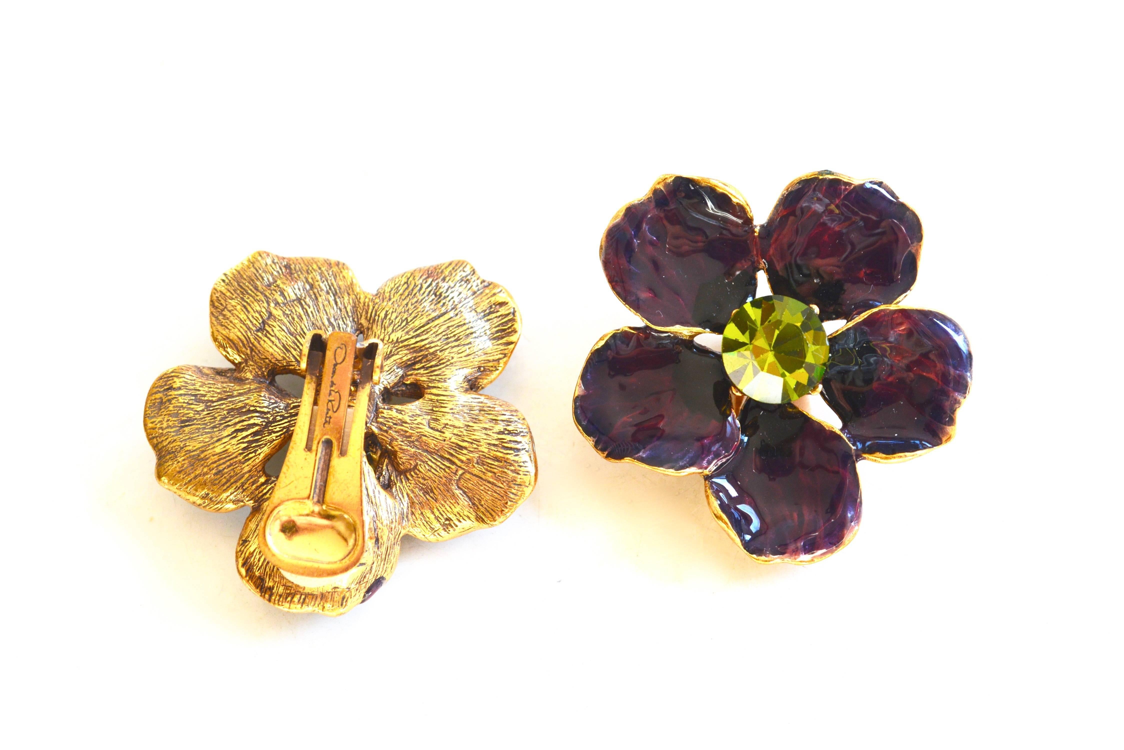 Fun purple enamel signed Oscar de la Renta citrus green rhinestone flower clip on earrings. Excellent.  About 2